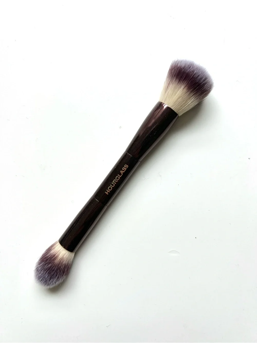 NWOT Hourglass Ambient Lightning Edit Dual Ended Brush Designer Luxe